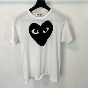 Plays Comme des garcons white tshirt